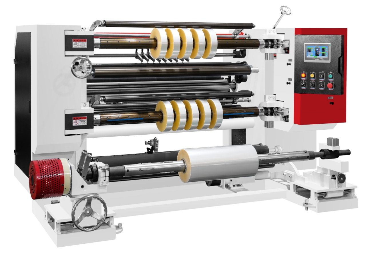 Máquina para cortar rollos de plástico